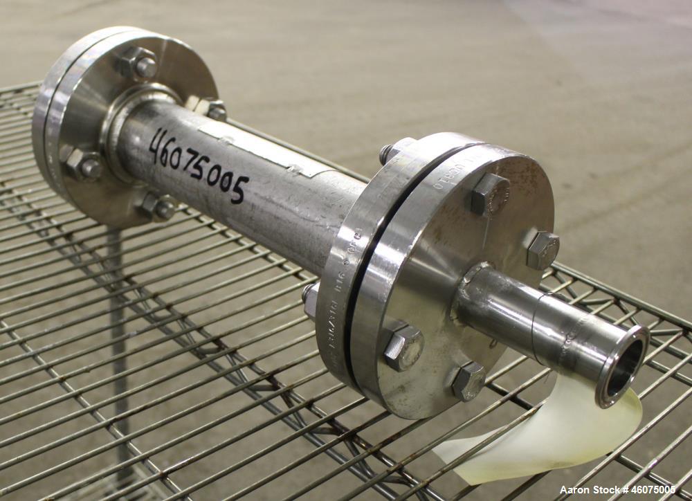 Used Koch-Glitsch Static Mixer, Type SMX, 316 Stainless Steel. (4) Mixing elements, approximate 2-1/2" diameter x 14" long chamber, 1-1/2" tri-clamp inlet/outlet. Job#914601.