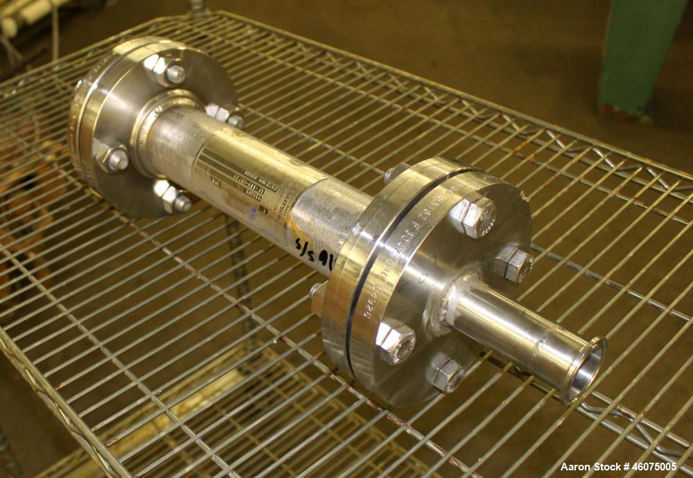 Used Koch-Glitsch Static Mixer, Type SMX, 316 Stainless Steel. (4) Mixing elements, approximate 2-1/2" diameter x 14" long chamber, 1-1/2" tri-clamp inlet/outlet. Job#914601.