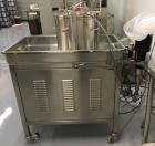 Vetraco, Model MC 4 A Cosmetic Powder Blender