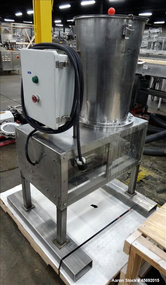 Used Fabricated Stainless Steel Mixing System, Approximately 25 gallons, Stainless Steel. 17-1/2" diameter x 25" straight side. (4) blade bottom mixer. Driven by 1.5Kw, 1725 rpm, 3/60/208-230/460 vol...