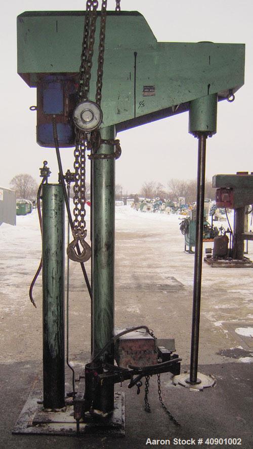 Used Bowers High Speed Disperser, Model 25VSM. 2 1/4" diameter x 72" long carbon steel tapered shaft with a 14" diameter 304 stainless steel  blade. Will center in an approximate 48" diameter can. Ap...