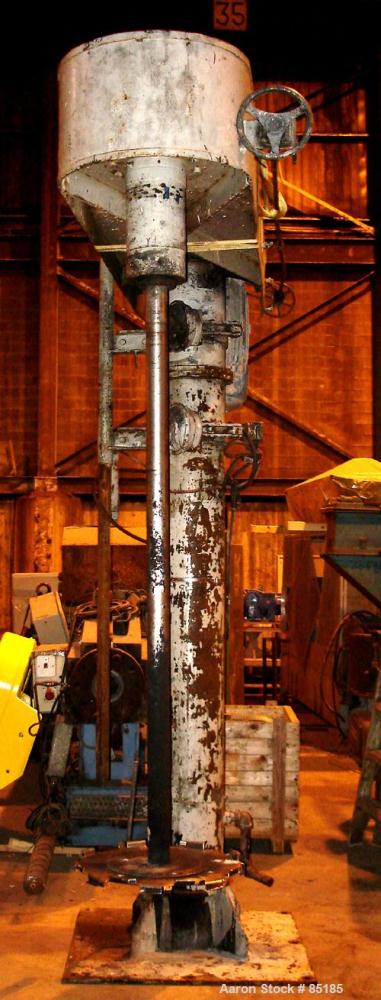 Used Hockmeyer Dissolver, Model HVR60. 36" diameter x 77" long stainless steel shaft with a 23" blade. Will accommodate an 80" diameter can. 360 degree swing. Manual variable speed, speed range 500 t...