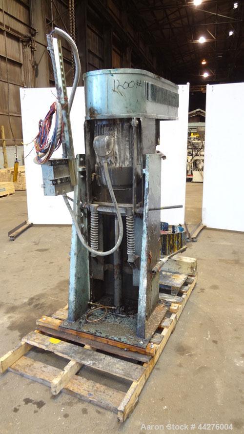 Used Hockmeyer Discperser, Model M. (1) Approximate 2" diameter x 35" long carbon steel shaft with a saw tooth blade. Will center in an approximate 24" diameter can. Manual raise, and lower with a ti...