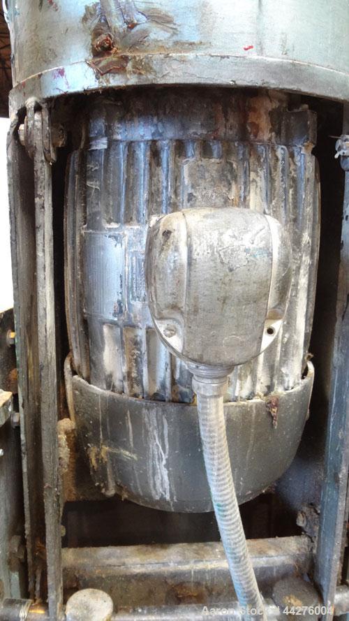 Used Hockmeyer Discperser, Model M. (1) Approximate 2" diameter x 35" long carbon steel shaft with a saw tooth blade. Will center in an approximate 24" diameter can. Manual raise, and lower with a ti...