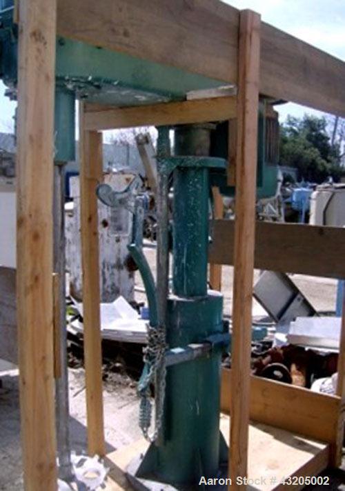 Used Mooney High Speed Disperser. 2’’ Diameter x 47’’ long stainless steel shaft with a 14’’ diameter blade. Driven by a 20hp, 3/60/230/460 volt, 1755 rpm motor. Manual speed control. Air/oil lift. P...
