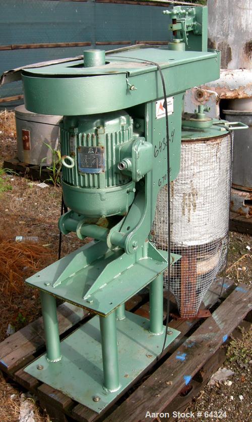 USED: Cowles dissolver model 5VTV. Capacity 5 to 20 gallon batches,5" dia dispersion blade, 1" dia x 17" long shaft, 18" dia x 19" deepmixing tank (20 gallon), stainless steel clad with 2 half covers...
