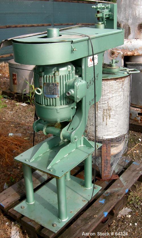 USED: Cowles dissolver model 5VTV. Capacity 5 to 20 gallon batches,5" dia dispersion blade, 1" dia x 17" long shaft, 18" dia...