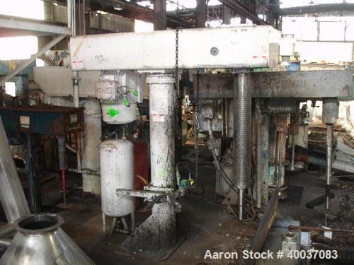 Used Morehouse Cowles Dissolver, Model V 38-40. 3" diameter x 36" long 316 stainless steel shaft, no blade. Includes dust hood, can holder, air/oil lift, approximately 8 1/2" ram x 54" stroke. Driven...