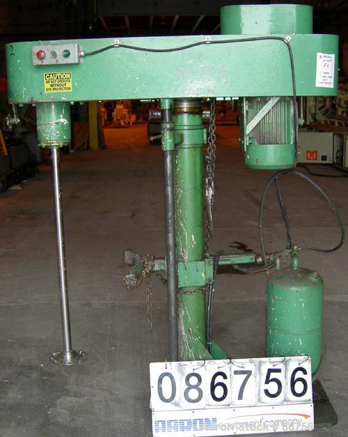 USED: Myers disperser, model 775A10. (1) 2" diameter x 45" long 304 stainless steel shaft with an 8" diameter standard blade. Will center in an approx 32" diameter can. Air over oil lift with an appr...