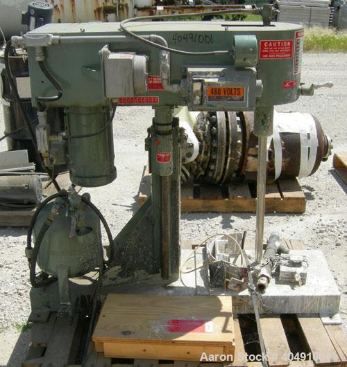 Used Myers Disperser, Model LDA-2. 1 1/4" diameter x 22" long 304 stainless steel shaft with a 3 1/2" diameter 304 stainless steel blade. Will center in an approximate 24" diameter can. Air over oil ...