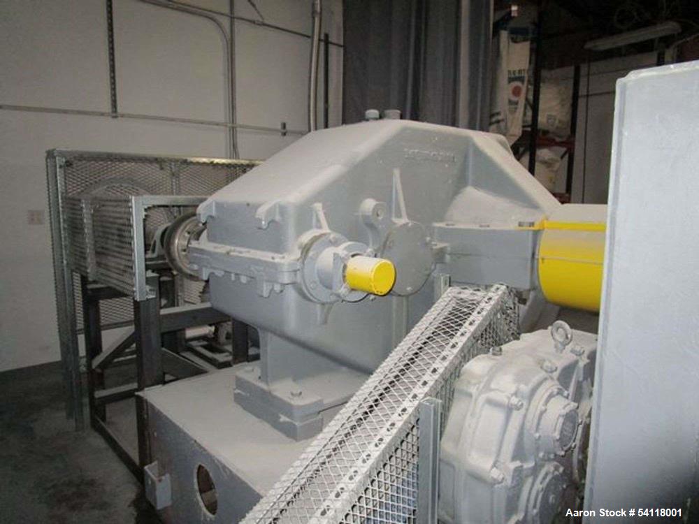 Used - Aaron Process 300 Gallon Sigma Blade Mixer Extruder. 450 Gallon Total Capacity. Carbon Steel Construction. Serial Number 93300150464MX.