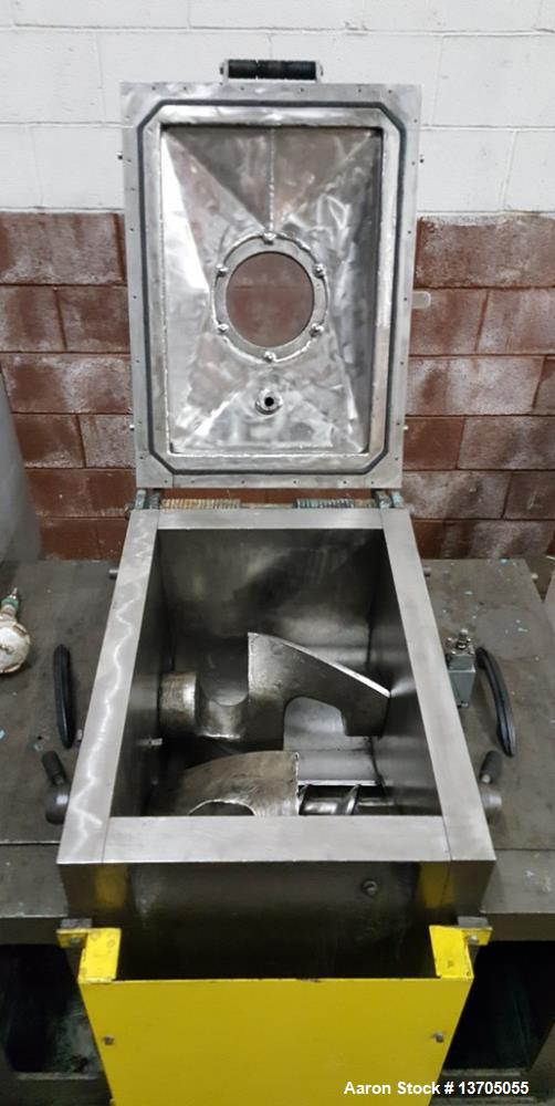 Used 15 Gallon Jacketed, Vacuum, Sigma Blade Mixer/ Extruder. S/S Groupe Lautrette (RPA Process) Model MBD-90/60 Jacketed, vacuum, heavy duty sigma blade mixer/ extruder. Stainless steel construction...