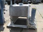 Used Jaygo mixer/extruder, 400 gallon working capacity, model MXE 1600L. Total capacity 575 gallons, 400 gallon working capacity. Bowl dimensions: 59