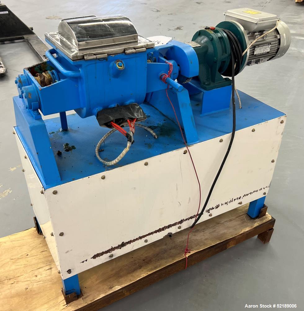 Used Double Arm Sigma Mixer,  Stainless Steel. Approximate 0.75 gallon working 