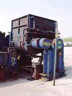 USED: Aaron Process 600 gallon, carbon steel, sigma blade, double armmixer. With spherical roller bearings, twin hydraulic tilt cylinders,heavy duty 300 hp drive using surplus Lufkin or equivalent ge...
