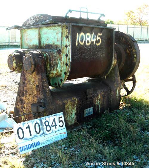 USED: Baker Perkins double arm mixer. Sigma blades, jacketed. Unit iscarbon steel, has 80 psi jacket, hydraulic tilt, no pump or motorfor the hydraulic tilt. Unit comes complete with a 30 hp drive an...