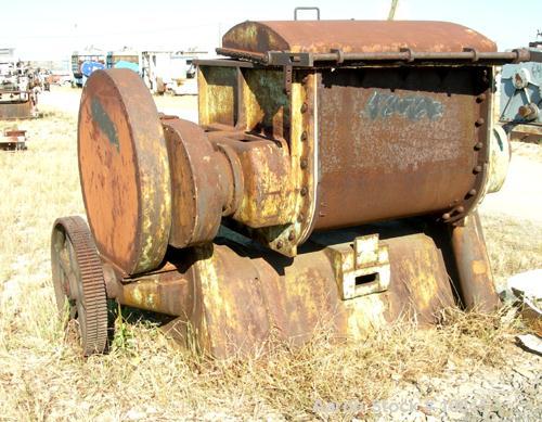 USED: Baker Perkins double arm mixer. Sigma blades, jacketed. Unit iscarbon steel, has 80 psi jacket, hydraulic tilt, no pump or motorfor the hydraulic tilt. Unit comes complete with a 30 hp drive an...
