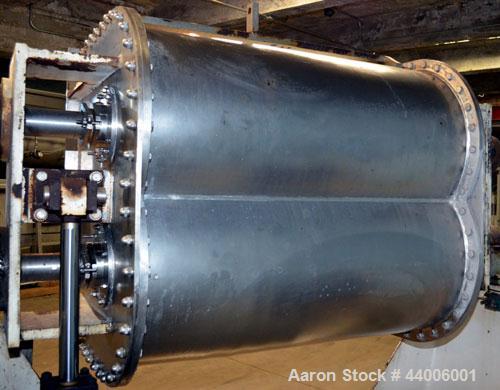 Used J.H. Day Double Arm Mixer, 150 gallon working capacity, 225 total, 304 stainless steel.  Non-jacketed bowl 46" left to right x 38-1/2" front to back x approximately 31" deep.  Overlapping sigma ...