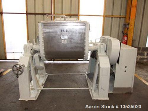 Used Olsa Z-blade mixer, stainless steel, working capacity 119 gallons (450 liter), total capacity 159 gallons (600 liter), tilting lid with a spray tube and two counterweights.  Emptying by tilting ...