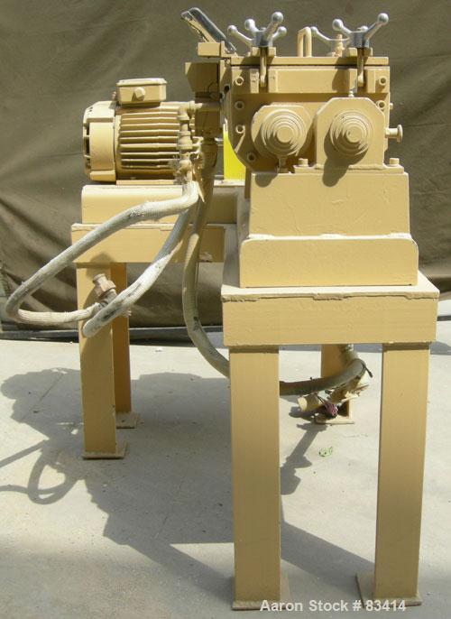 USED: Paul O Abbe lab size double arm mixer, .7 gallon working capacity, 1 total, 304 stainless steel. Internal #4 polish and rated FV and 14.7 psi at 360 deg F. Carbon steel jacketed bowl 8-1/2" fro...