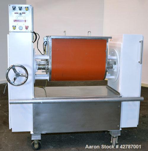 Used Peerless Double Arm Sigma Mixer, 30 Gallon, Model 30GAL, 304 Stainless Steel. Non-jacketed bowl 23" front to back x 26" left to right x approximately 21’’ deep. (2) Overlapping sigma style blade...
