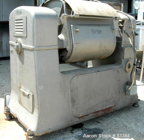 USED: Peerless double arm mixer, approximate 75 gallon working capacity, 304 stainless steel. Carbon steel jacketed bowl, 33-1/2" front to back x 31-3/8" left to right x approximately 32" deep. Overl...