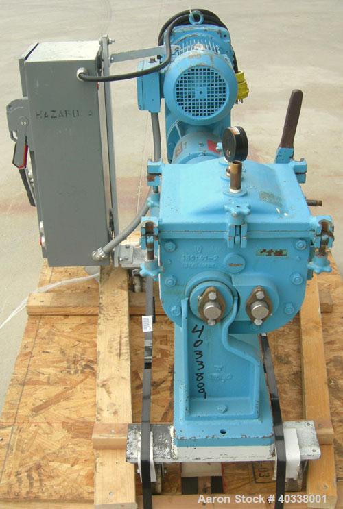 Used Teledyne Readco Lab Size Double Arm Mixer, size 6 quart (1.5 gallon), 316 stainless steel. Carbon steel jacketed bowl, 9 1/8'' left to right x 8 1/8'' front to back x 8 1/4'' deep, rated 150 psi...