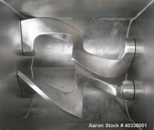 Used Teledyne Readco Lab Size Double Arm Mixer, size 6 quart (1.5 gallon), 316 stainless steel. Carbon steel jacketed bowl, 9 1/8'' left to right x 8 1/8'' front to back x 8 1/4'' deep, rated 150 psi...