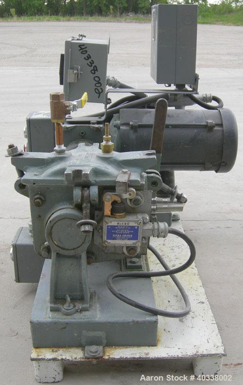 Used Teledyne Readco lab size double arm mixer, size 1 qt (.25 gallon), 316 stainless steel. Carbon steel jacketed bowl, 9 1/8" left to right x 5 13/16" front to back x 4 3/4" deep, rated 150 psi at ...