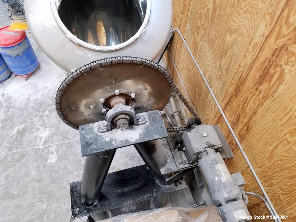 Used Twin Shell "V" Blender with Intensifier Bar, Capacity 20 Cubic Feet. Stainless Steel. Has leg extensions. (2) Charge ports with covers. Shell driven by 2hp, 3/60/230/460 volt, 1800 rpm gear moto...