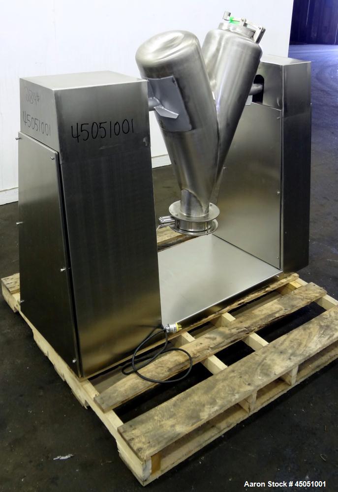 Used- Stainless Steel Delshine Twin Shell Blender, Approximately 5 Cubic Feet