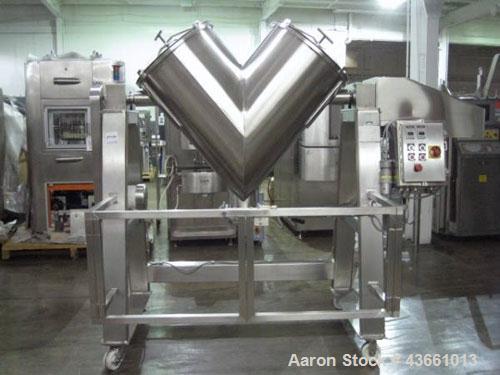 Used Bush Tank Fab Twin Shell Blender. 316 Stainless steel construction, rated 70#/cu ft max material density, provision for cantilevered bar less bar with 2 hp, 208 volt drive, main drive, 20" feed ...