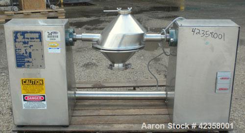 Used- Stainless Steel Gemco Lab Size Slant Cone Blender, 4 quart (0.13 cubic fee