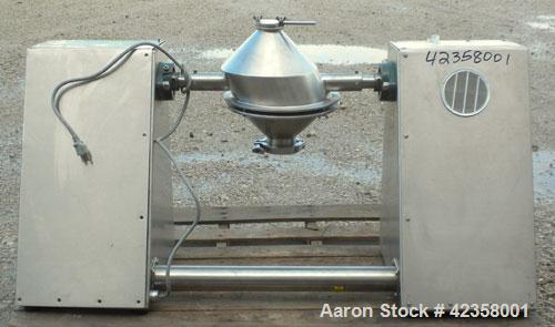 Used Stainless Steel Gemco Lab Size Slant Cone Blender, 4 quart (0.13 cubic fee