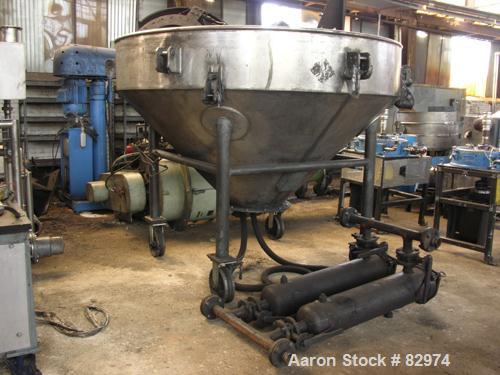 USED: Gemco Double Cone Blender, 100 cubic feet, model Port.HoP.Gemco. Stainless steel construction, split shell design, rated 70#/cubic foot maximum material density, liquid feed intensifier bar dri...