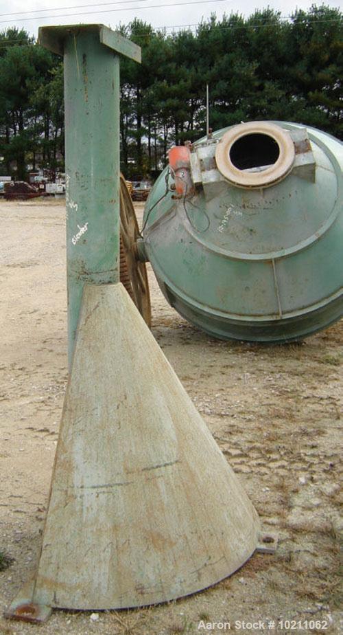 Used-Gemco 7' Diameter X 7' Double Cone Batch Blender, Carbon Steel Construction. Approximately 7' diameter and 90" tall. Ma...