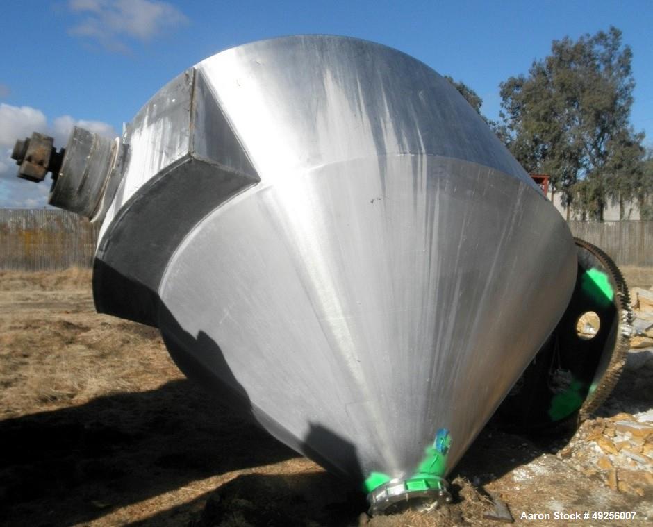 Used Slant Cone Mixer, approximately 250 cubic feet working capacity