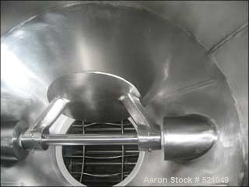USED: 10 cu ft Gemco slant cone blender, all stainless steelconstruction including bucket, legs and guards. Rated 150#/cu ftmax material density, 18" feed port, 14" discharge with Gemcomaticloader/un...