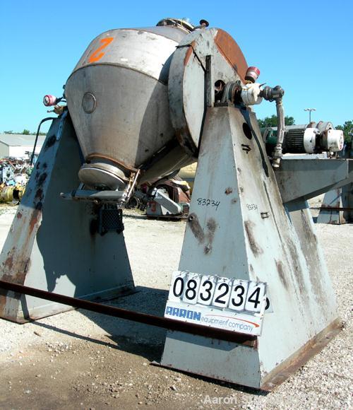 Used National Tank & Manufacturing Double Cone Jacketed Blender, 40 Cubic Feet working capacity (59.8 total), 304 Stainless Steel. Stainless steel jacket rated 10 psi. Internal 56" diameter x 19" str...