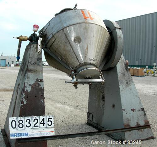 Used National Tank & Manufacturing Double Cone Jacketed Blender, 40 Cubic Feet Working Capacity (59.8 total), 304 Stainless Steel. Stainless steel jacket rated 10 psi. Internal 56" diameter x 19" str...