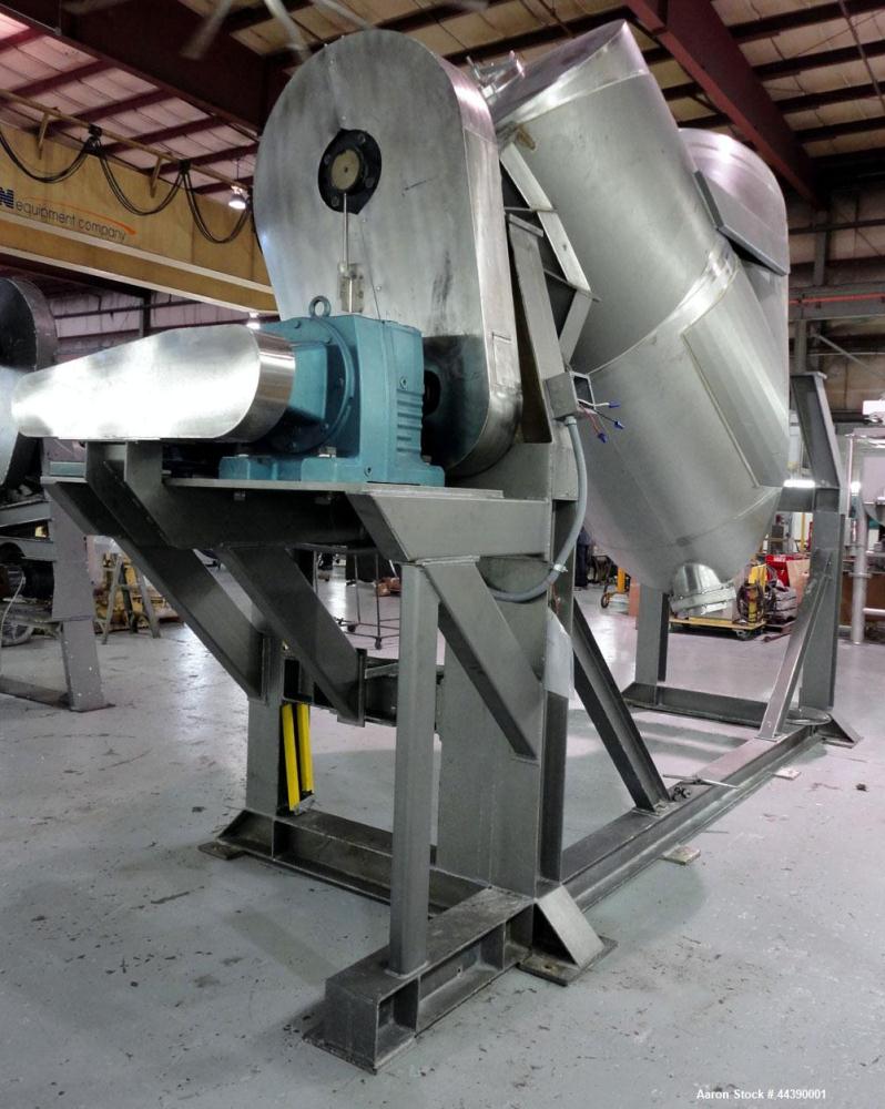 Used Stainless Steel Twin Shell Dry Blender, Approx 150 Cubic Feet Capacity