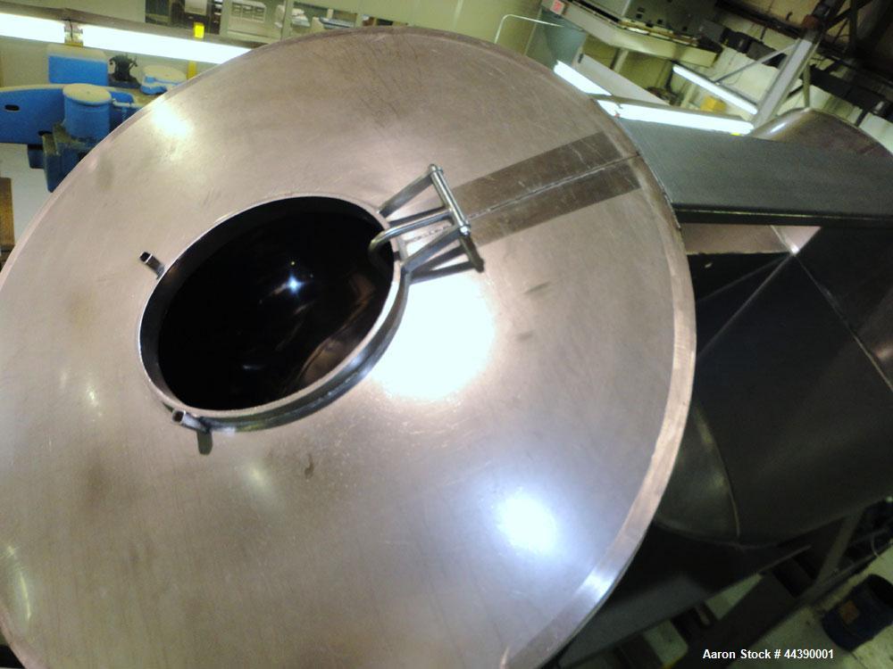Used Stainless Steel Twin Shell Dry Blender, Approx 150 Cubic Feet Capacity