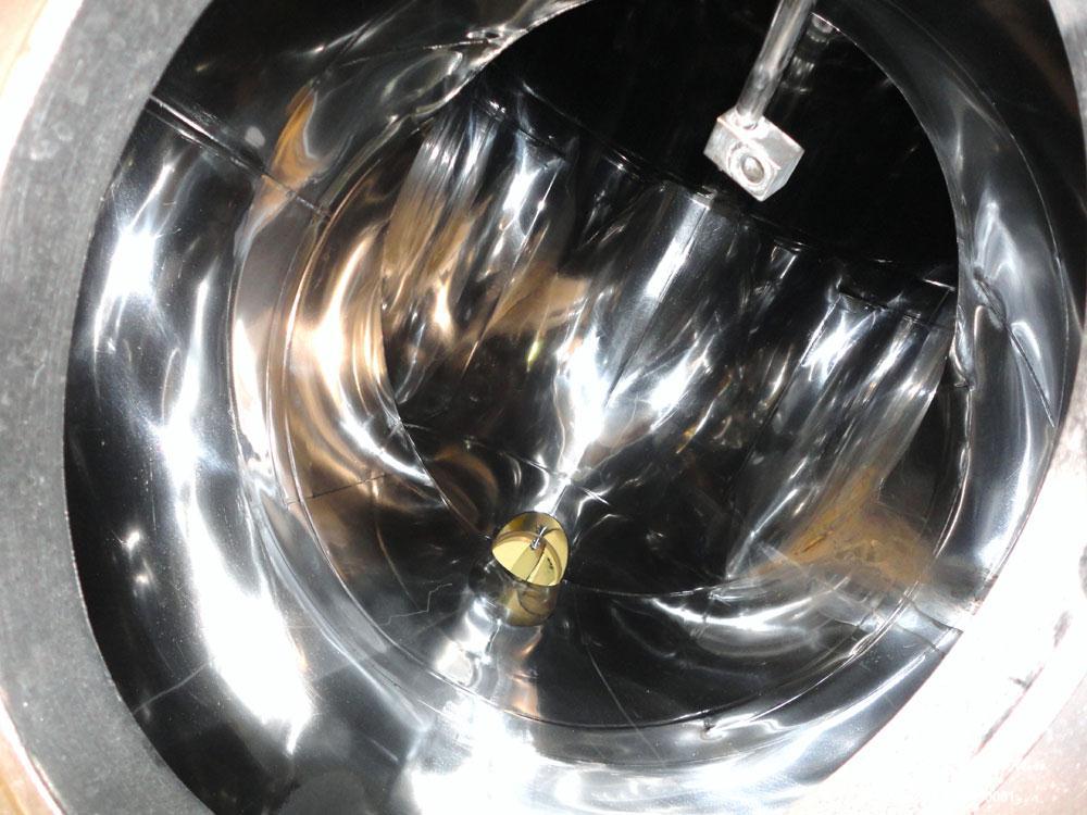 Used Stainless Steel Twin Shell Dry Blender, Approx 150 Cubic Feet Capacity