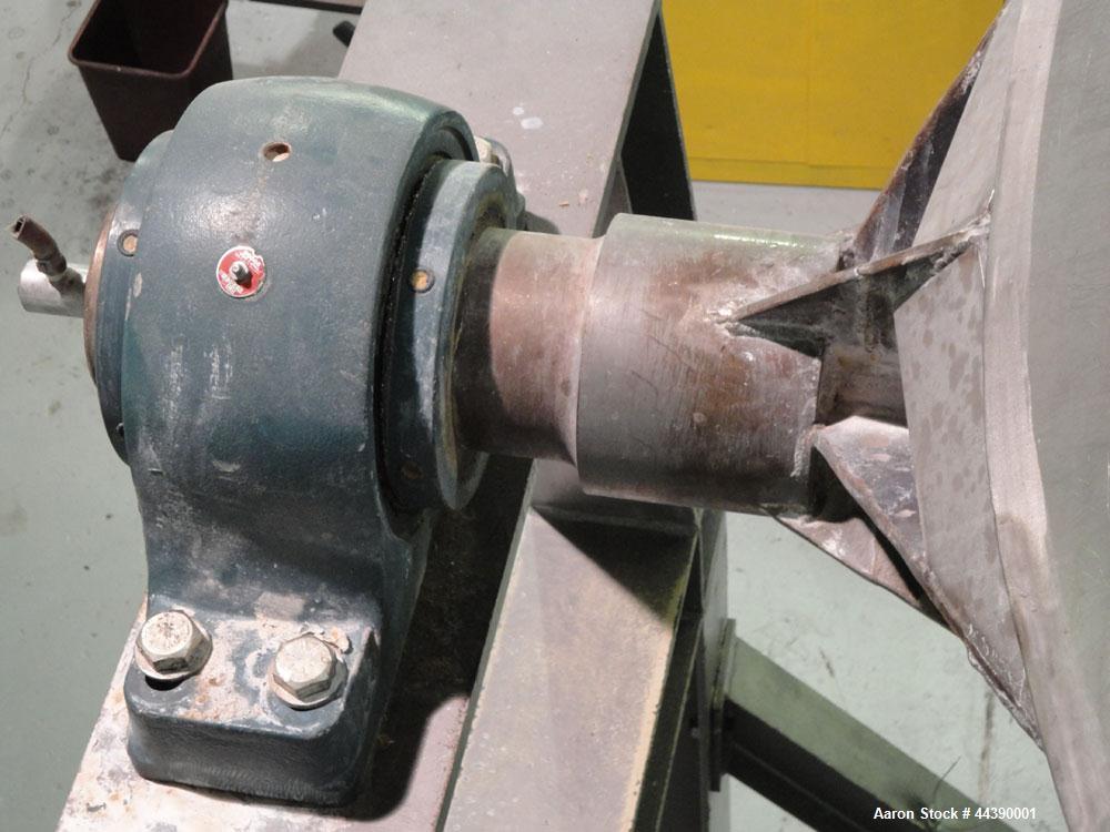 Used Stainless Steel Twin Shell Dry Blender, Approx 150 Cubic Feet Capacity