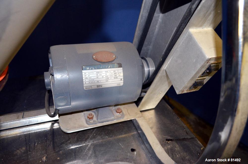 Used Patterson-Kelley Twin Shell Liquid-Solids Blender, 0.26 Cubic Feet Capacity (8 Quart), 304 Stainless Steel. (2) 7-1/2" Diameter x 15" deep shells with quick release top covers. Shell driven by a...