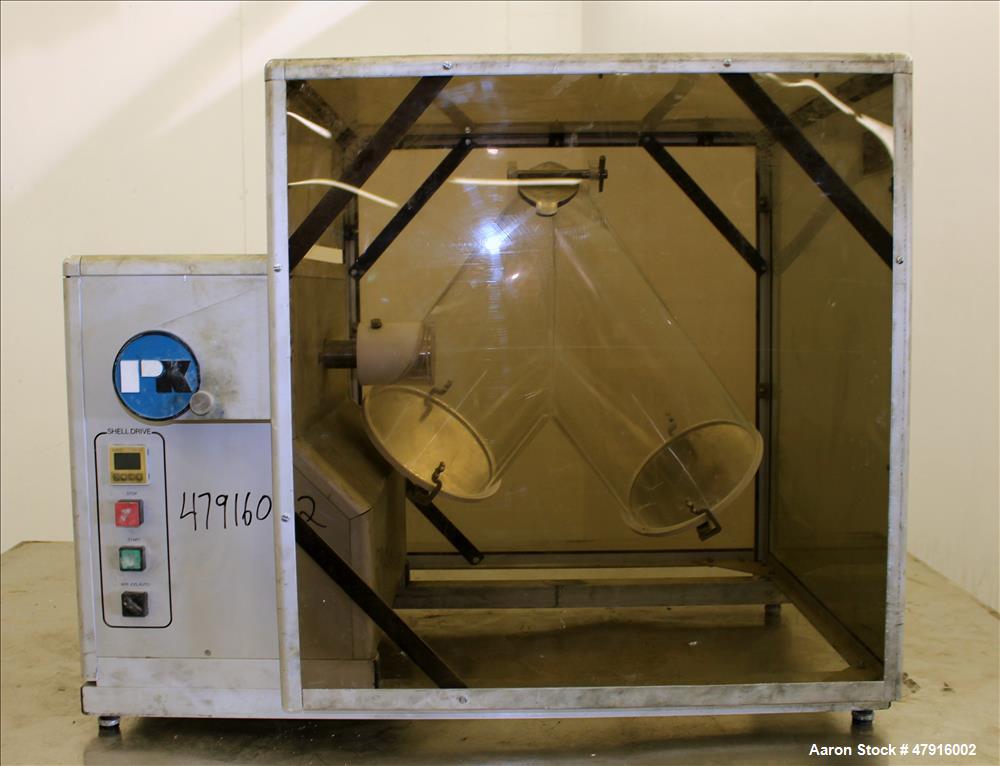 Used Patterson-Kelley Blend Master Lab Blender – 16/8 Qt, Plexiglass, 1/3 HP Motor