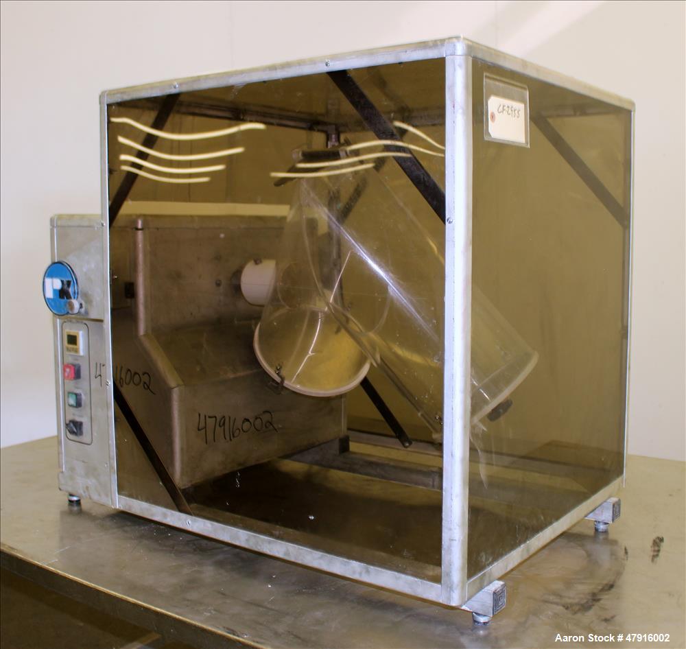 Used Patterson-Kelley Blend Master Lab Blender – 16/8 Qt, Plexiglass, 1/3 HP Motor