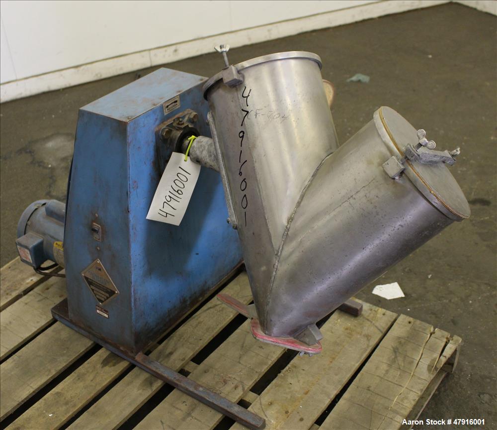 Used Patterson Kelley Twin Shell Cross Flow Blender, 16 Quart capacity, 304 Sta
