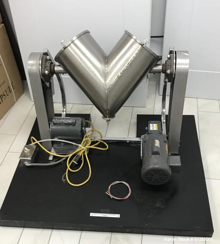 Used Patterson Kelley V Blender with Intensifier Bar. 16 Qt. Capacity