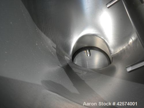 Used Patterson-Kelley Twin Shell Liquid-Solids Blender, 2 cubic feet capacity, 304 stainless steel. 60 Pounds per cubic foot maximum material density. 14’’ Diameter cones. Stainless steel pin intensi...